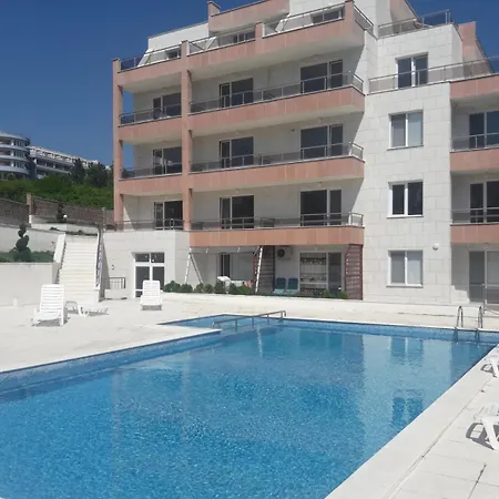 Byala Cozy Kiwi Апартаменты *