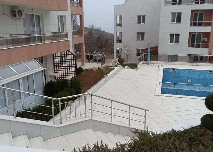 Byala Cozy Kiwi 아파트 *